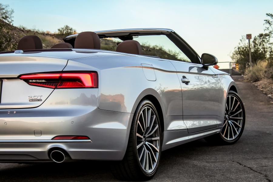 Детали экстерьера Audi A5 Cabriolet 2.0T Quattro 2017 года  (NA) (фото 25 из 32)